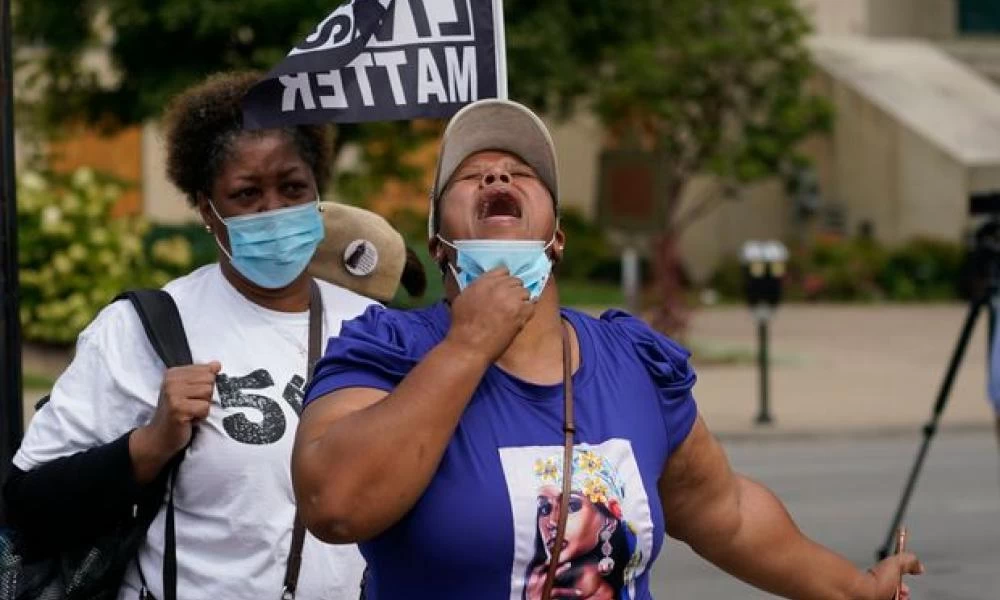 Μπριόνα Τέιλορ: Ένας χρόνος από την δολοφονία της από αστυνομικά πυρά